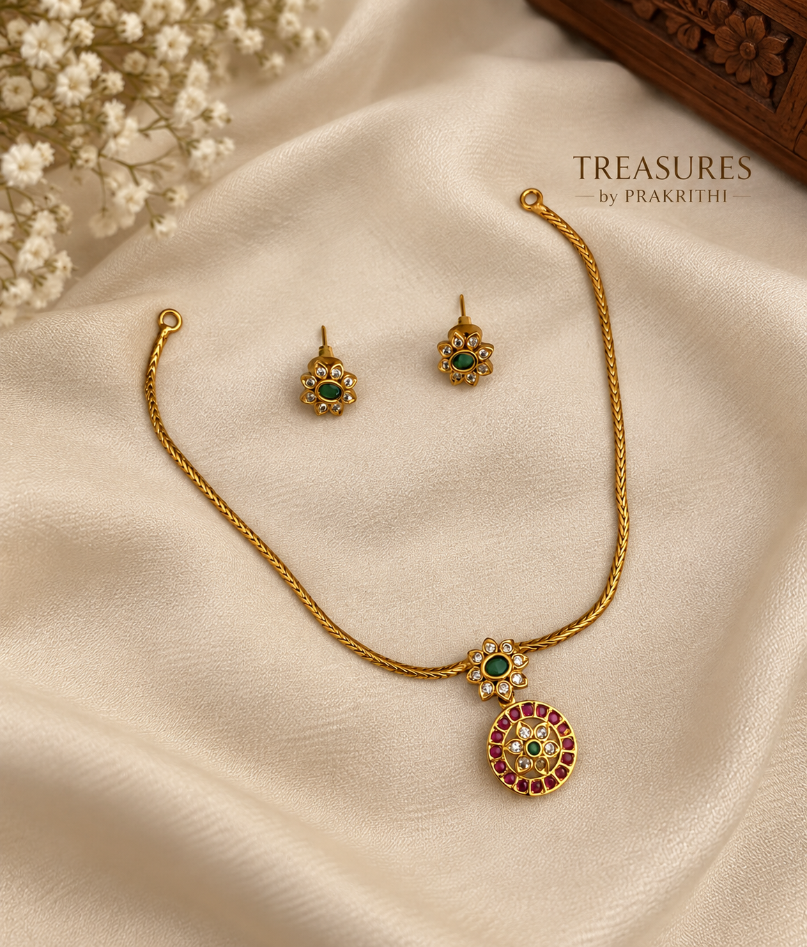 Elegant small pendant necklace - JWN26