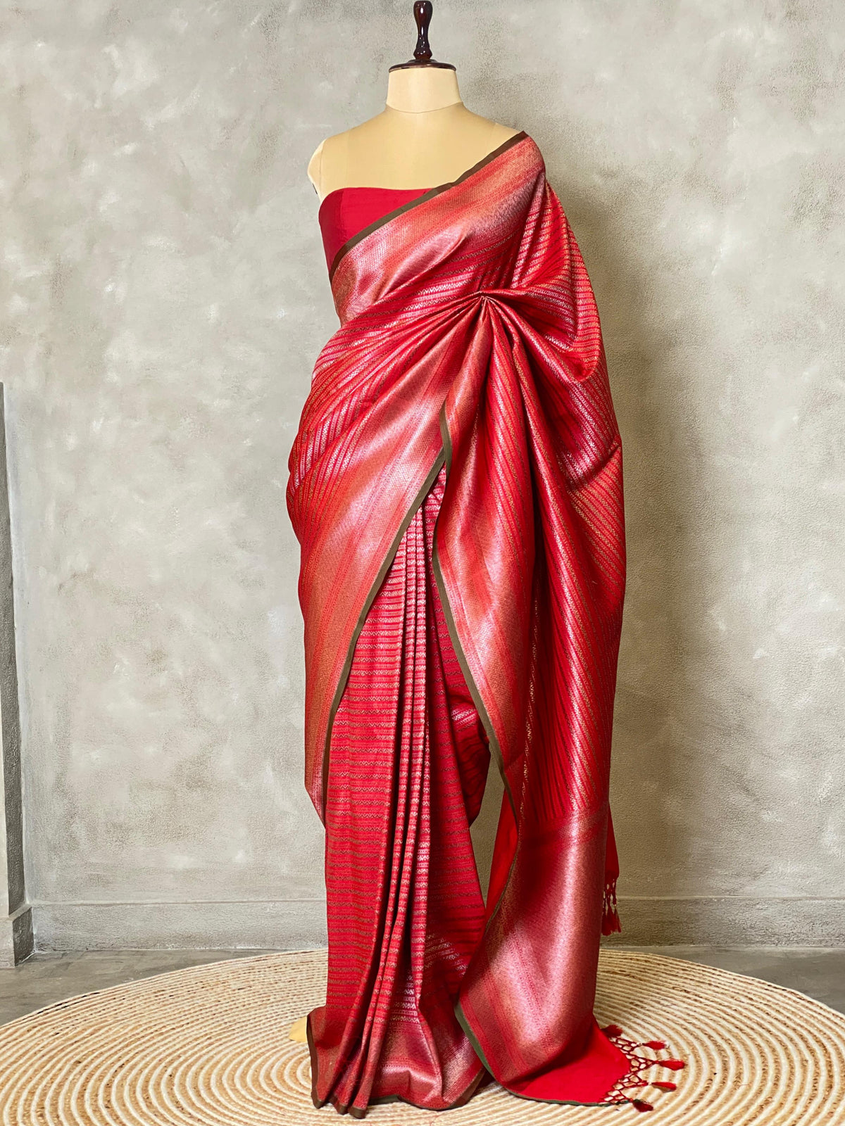 Red Semi katan Banarasi silksaree - PSB07a