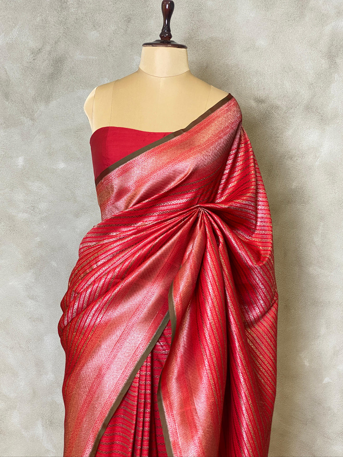 Red Semi katan Banarasi silksaree - PSB07a