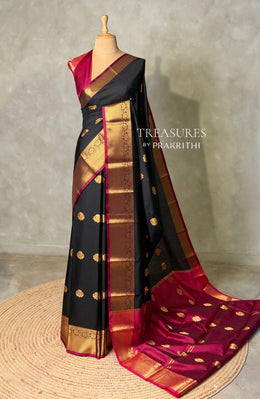 Black and Magenta semi kanchipuram soft silk saree - PSSN221