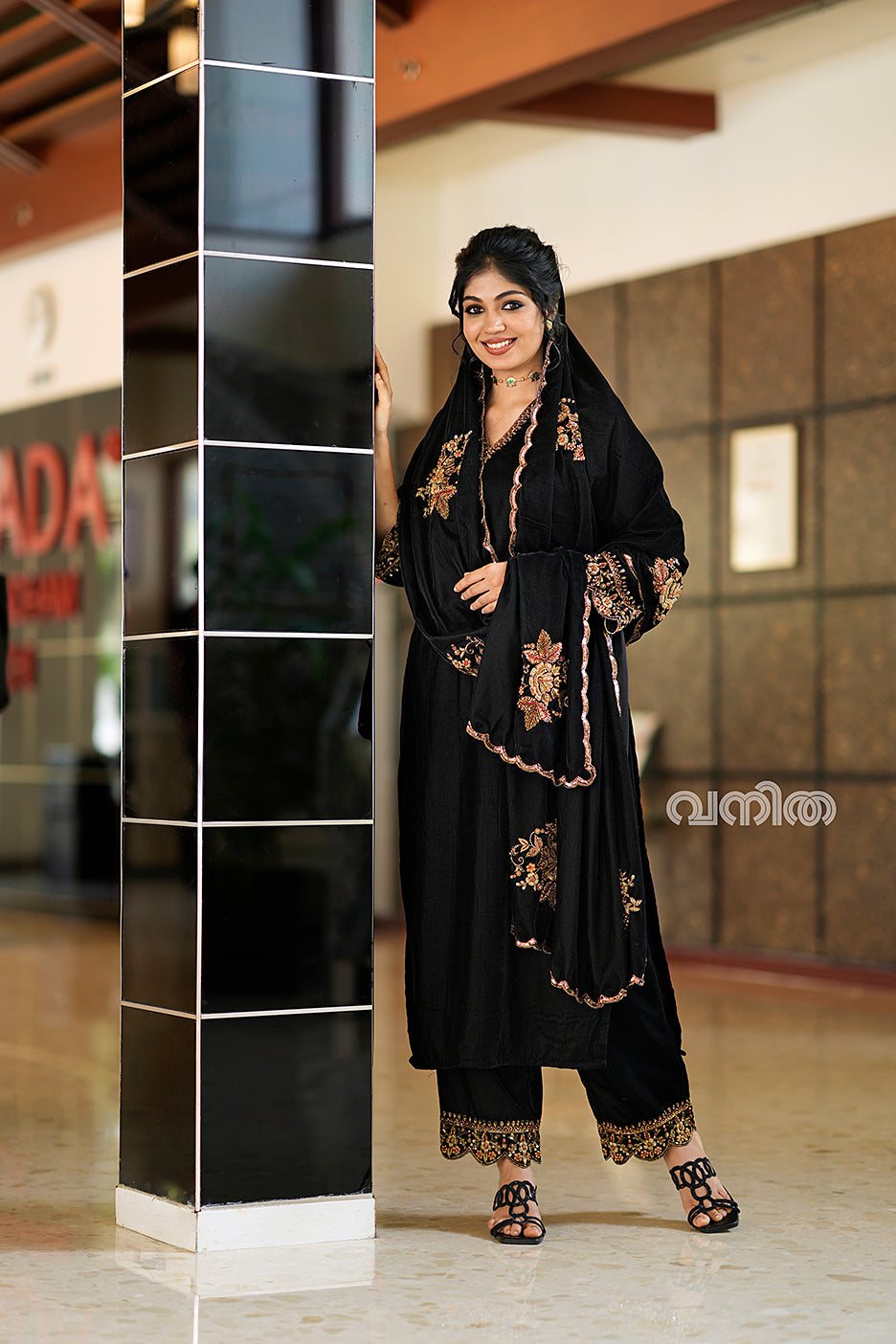 BLACK PREMIUM VELVET SALWAR - SLV05