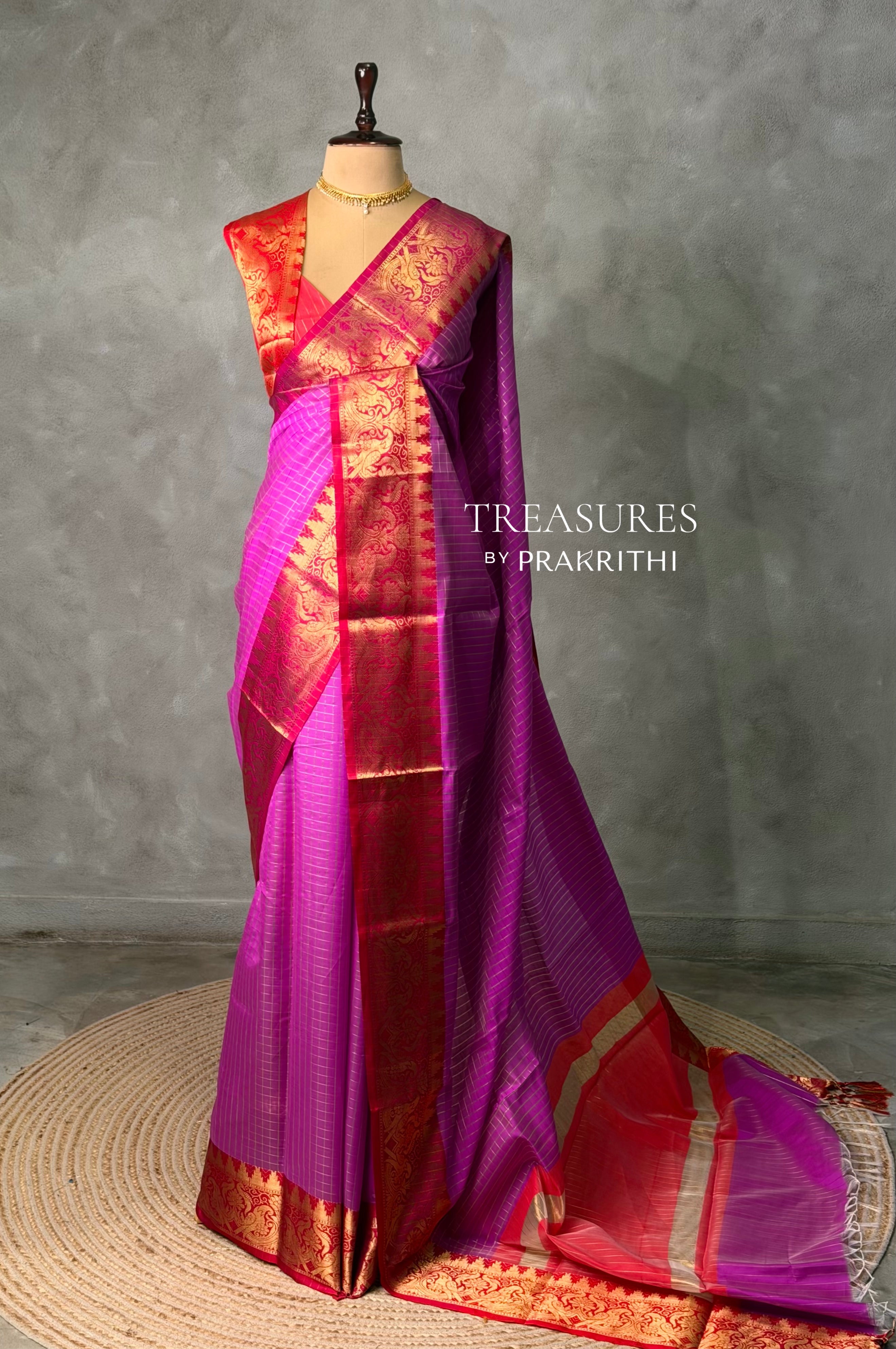Magenta and Red banarasi silk saree -AISH20A