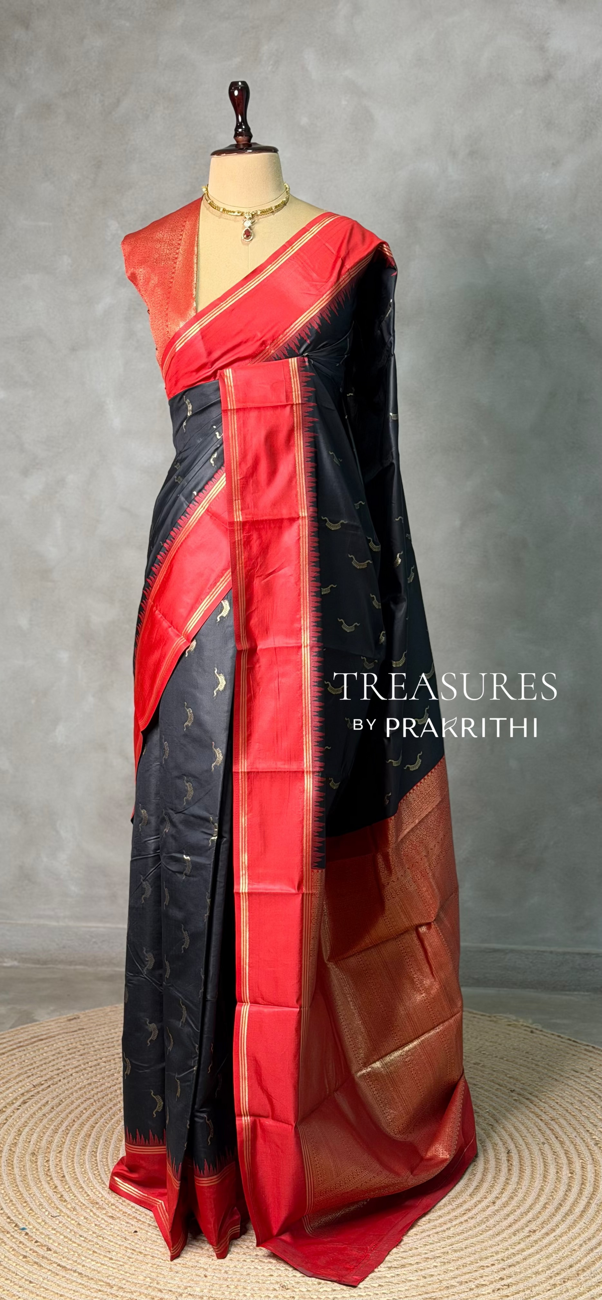 Black and Red silk saree - PBR22E