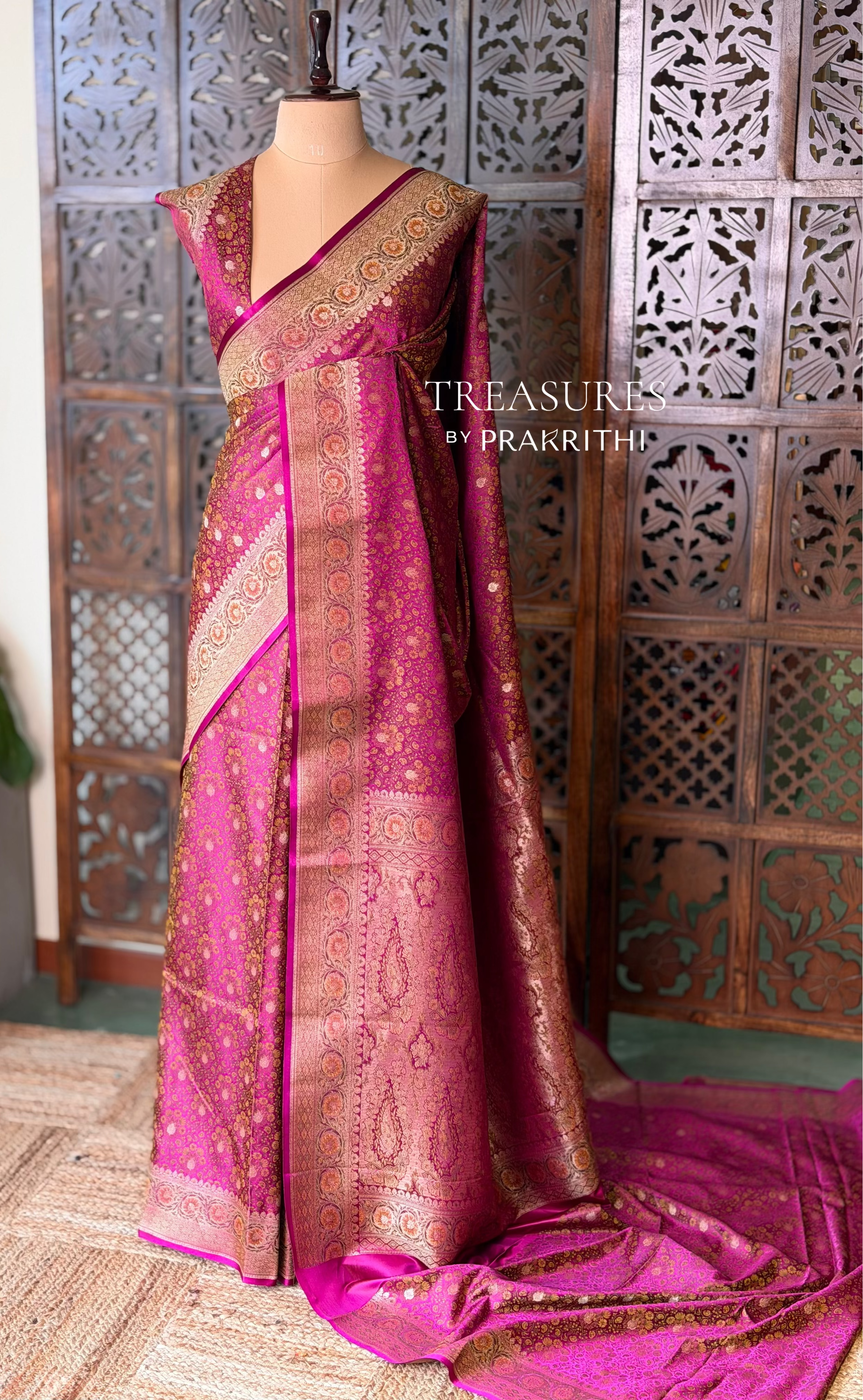 Magenta pure Jamwar Tanchui banarasi saree: PBR56D2