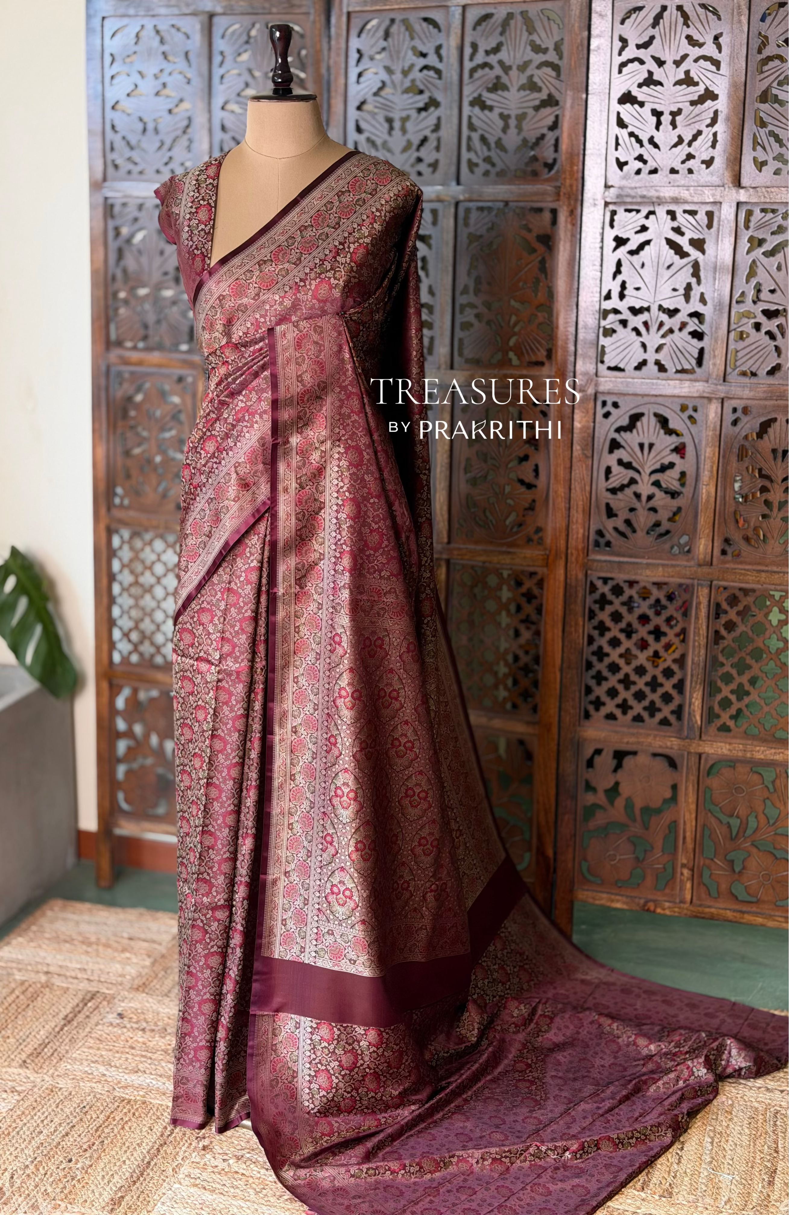 Deep maroon pure Jamwar Tanchui banarasi saree: PBR56E2