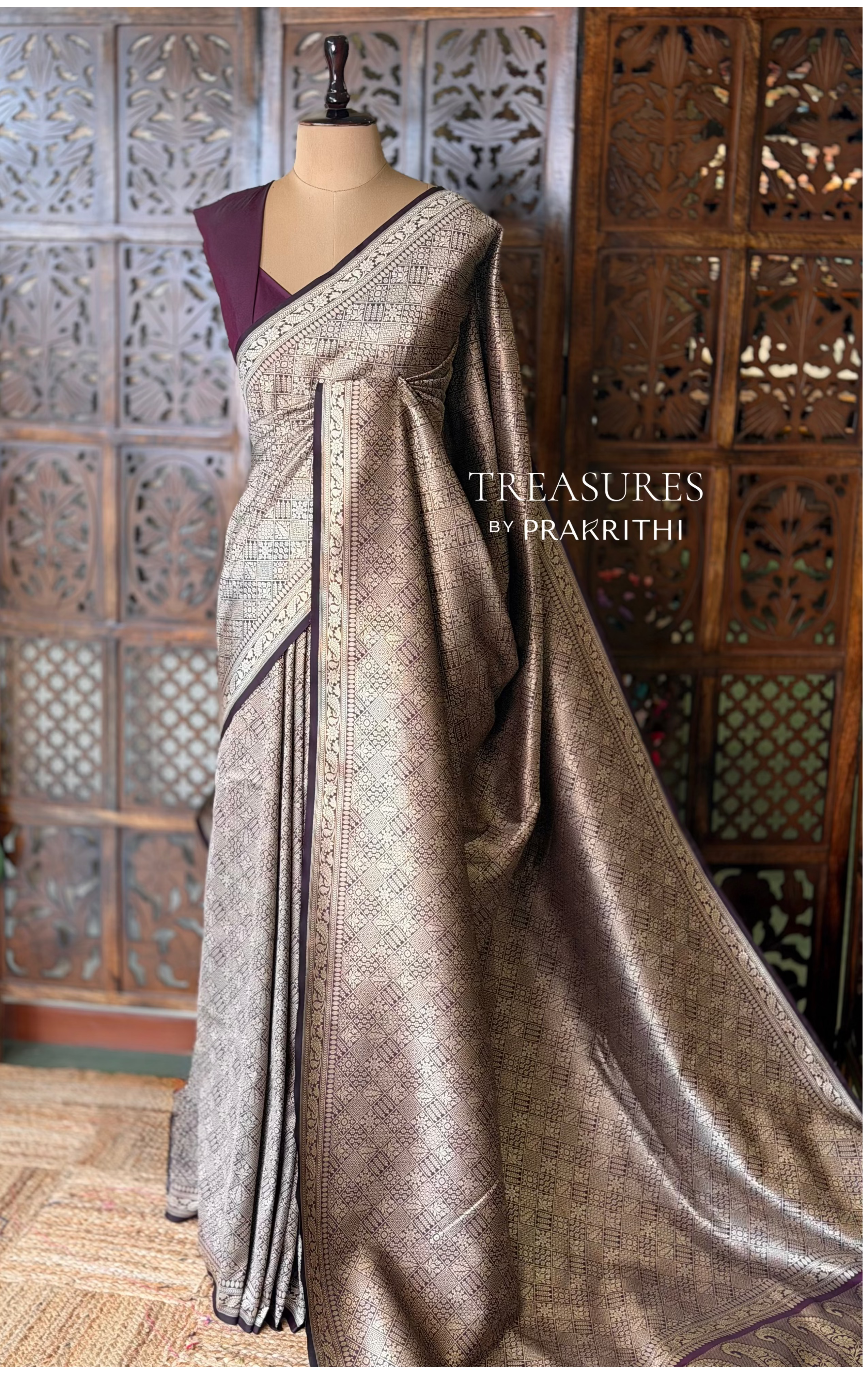 Deep Purple Katan Banarasi silk saree - RAZ3S