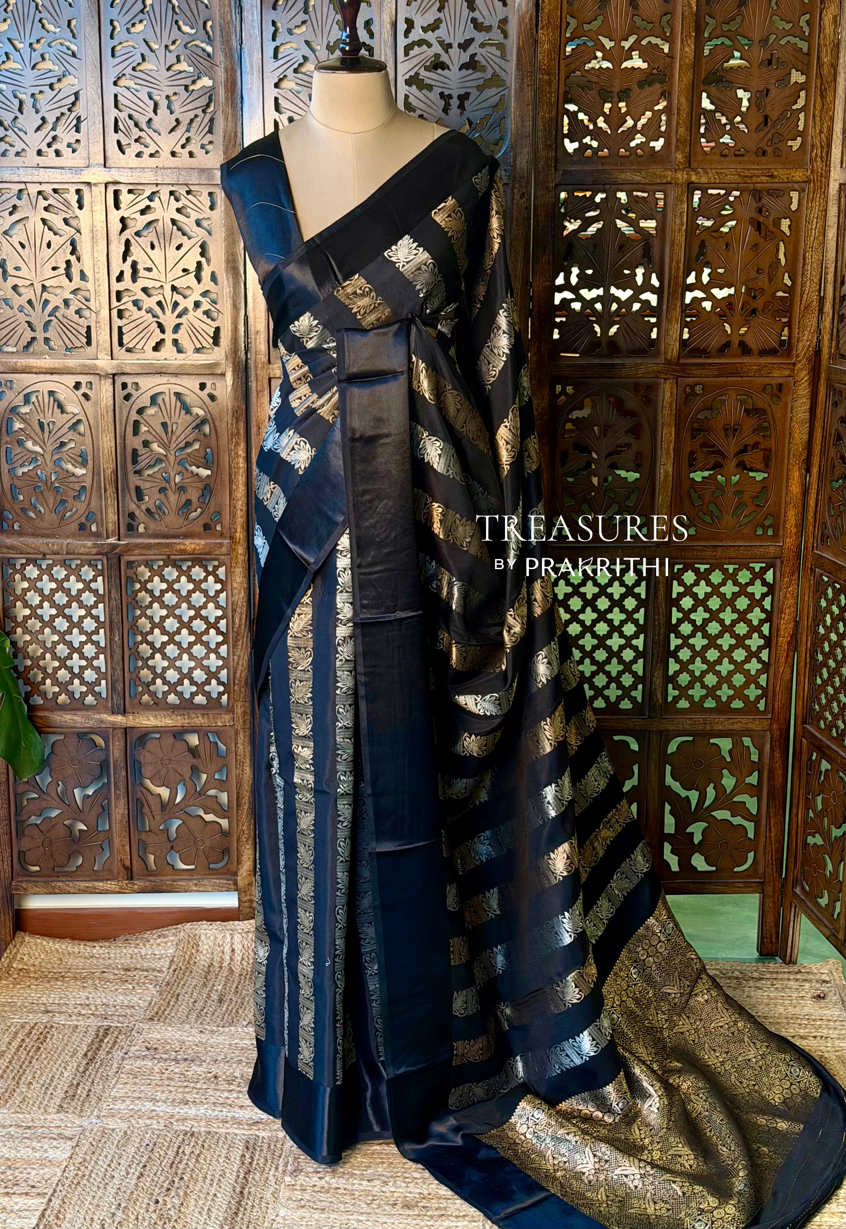 Black Banarasi Crape silk saree - PBRHC5