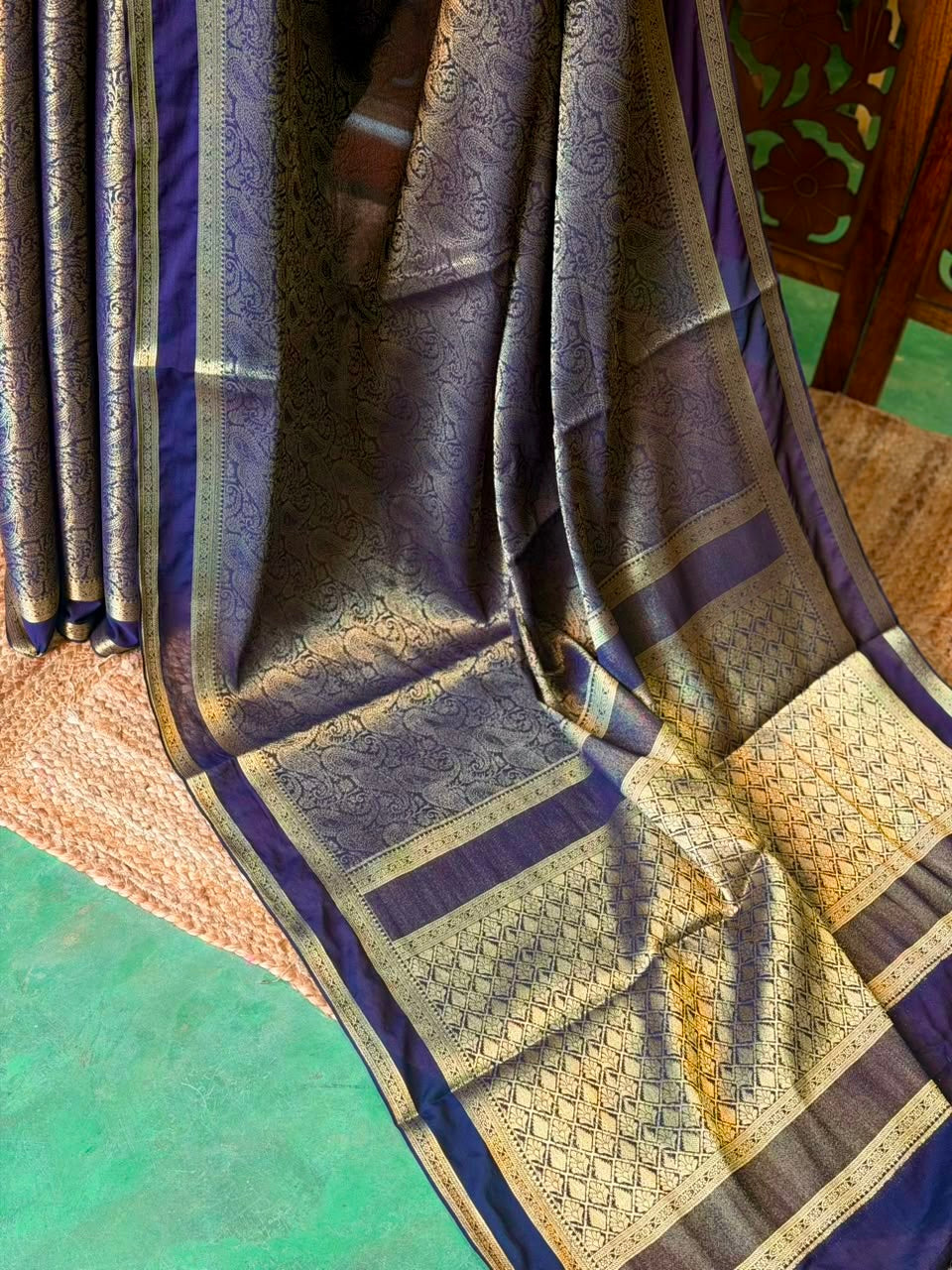 Deep Violet Banarasi Crape silk saree - PBRHE2