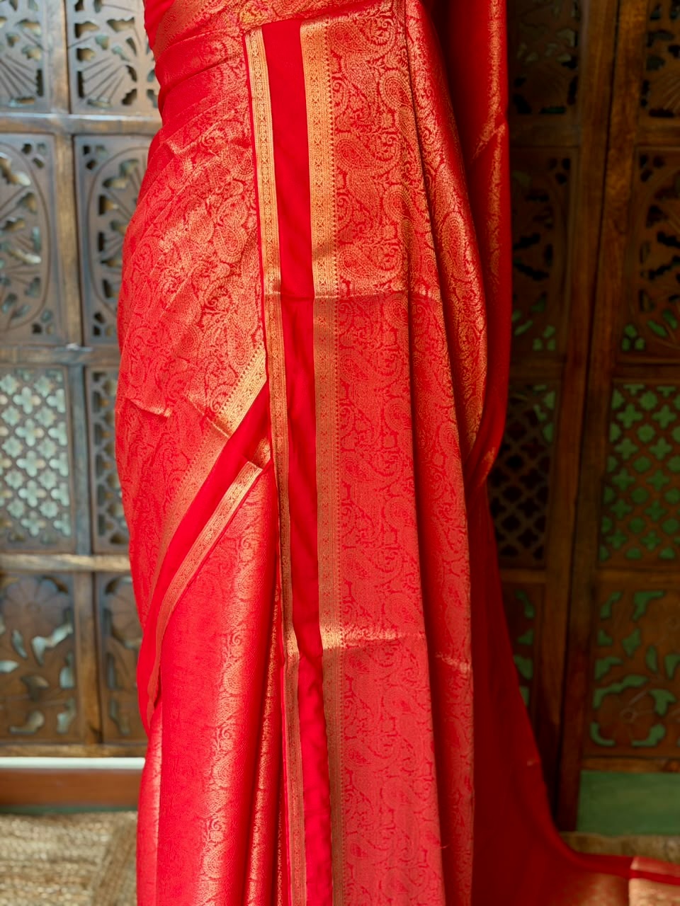 Redt Banarasi Crape silk saree - PBRHE3