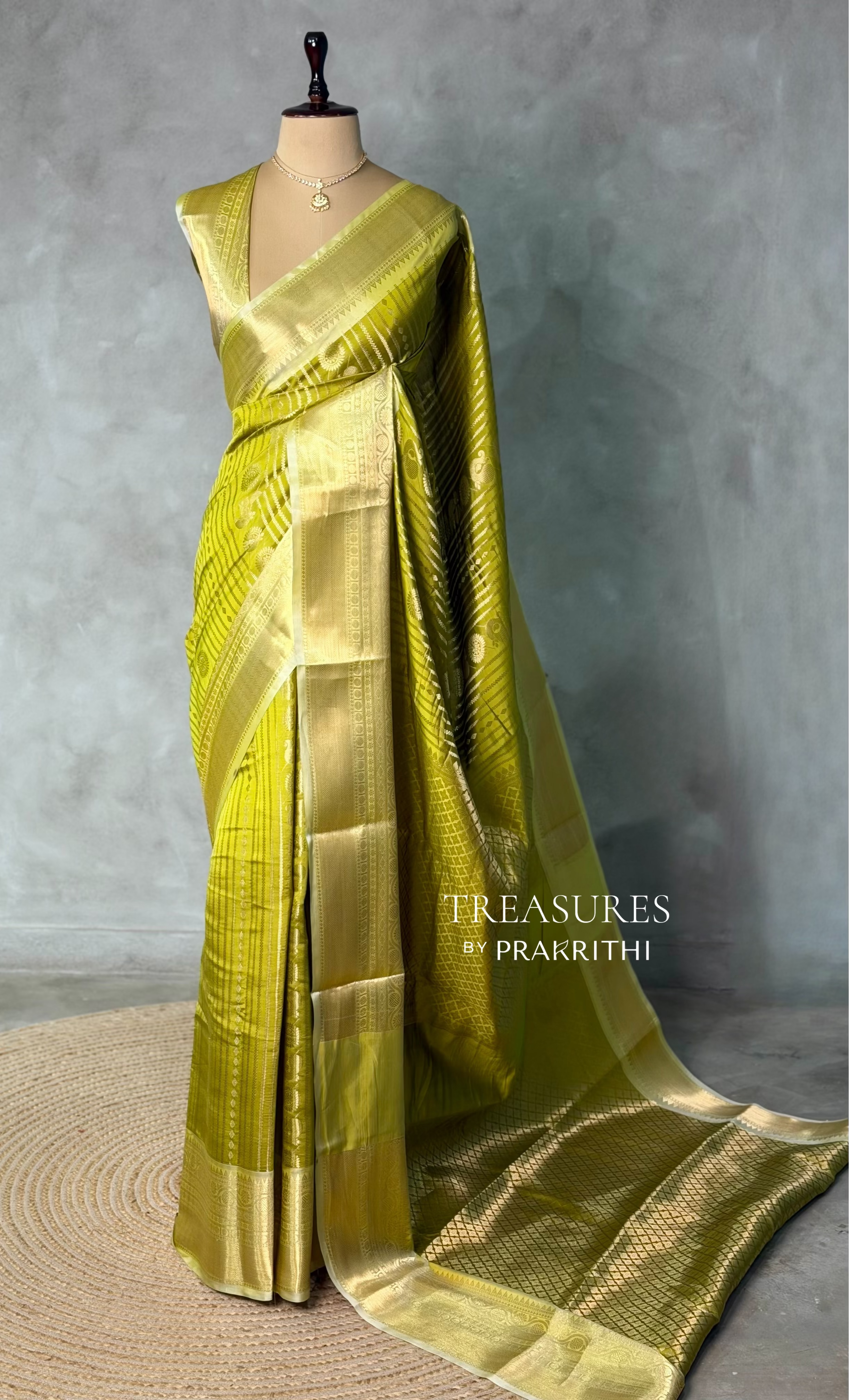 Green banarasi silksaree -LZ8H