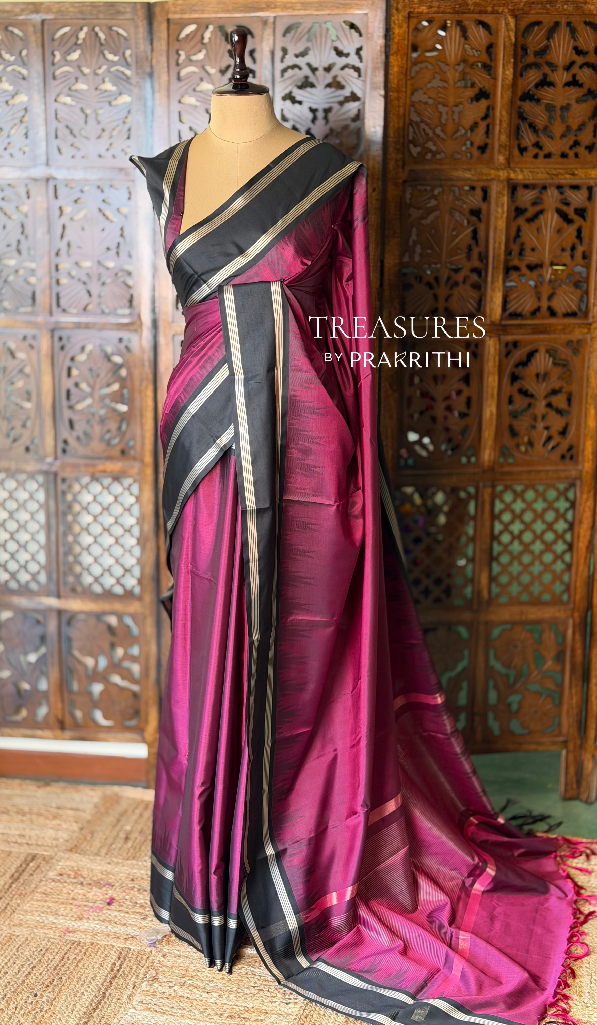Magenta and Black Semi banarasi silk saree - PIH89A