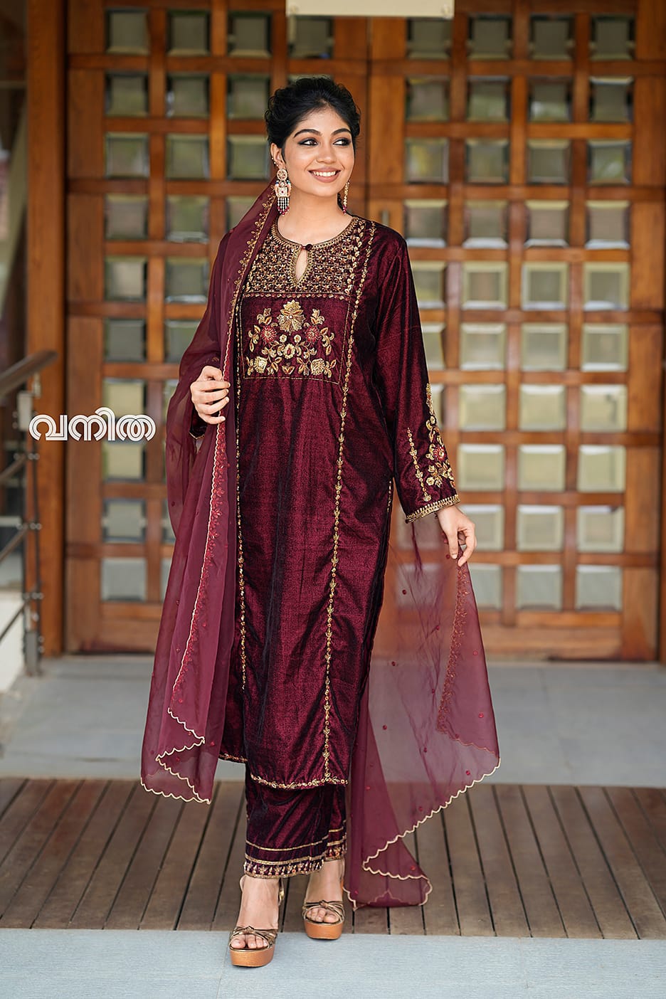 Maroon premium Handworked velvet salwar set with dupata -SLV06