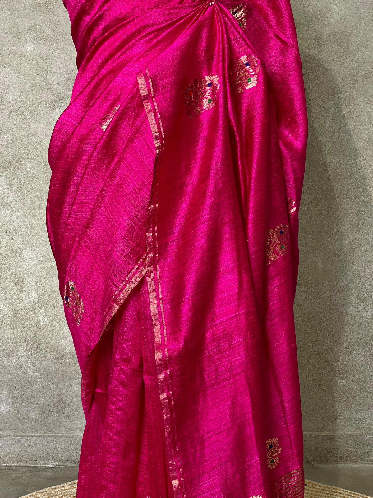 Pure Matka silk (jute silk) in magenta shade - PSMATKA1