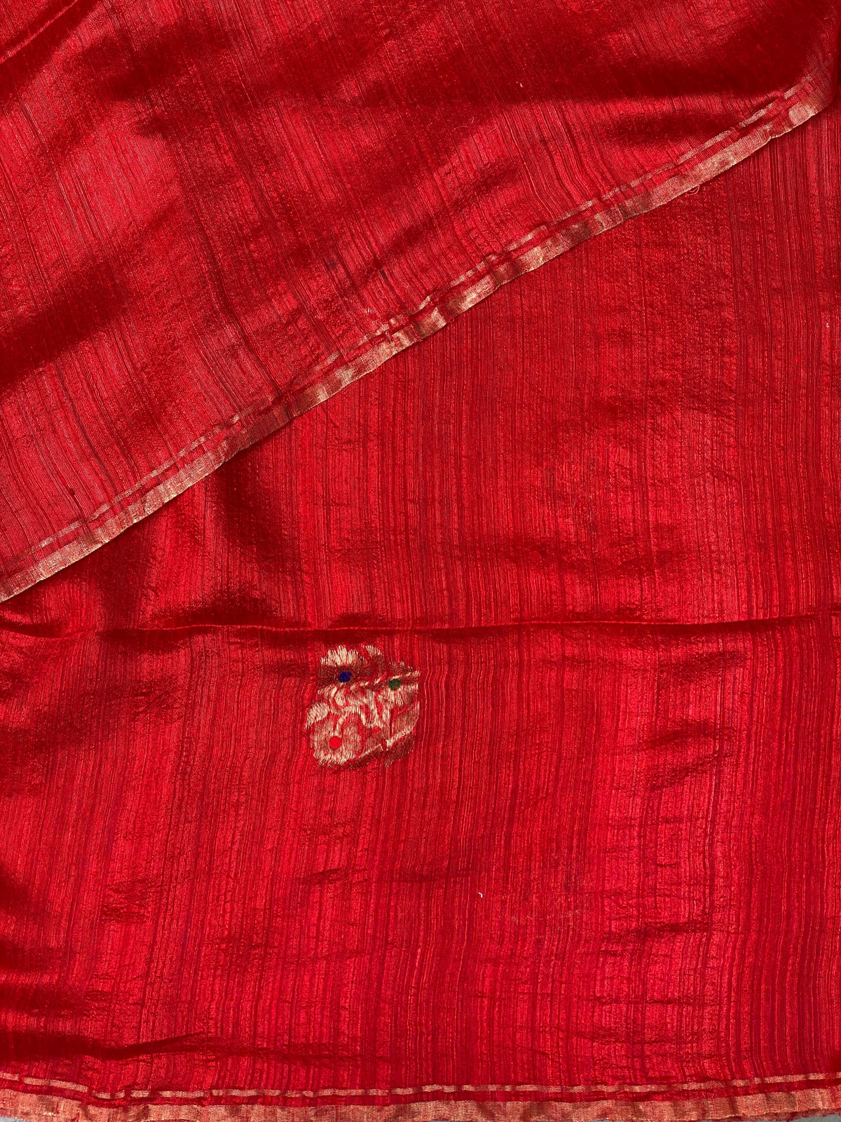Pure Matka silk (jute silk) in red shade - PSMATKA3