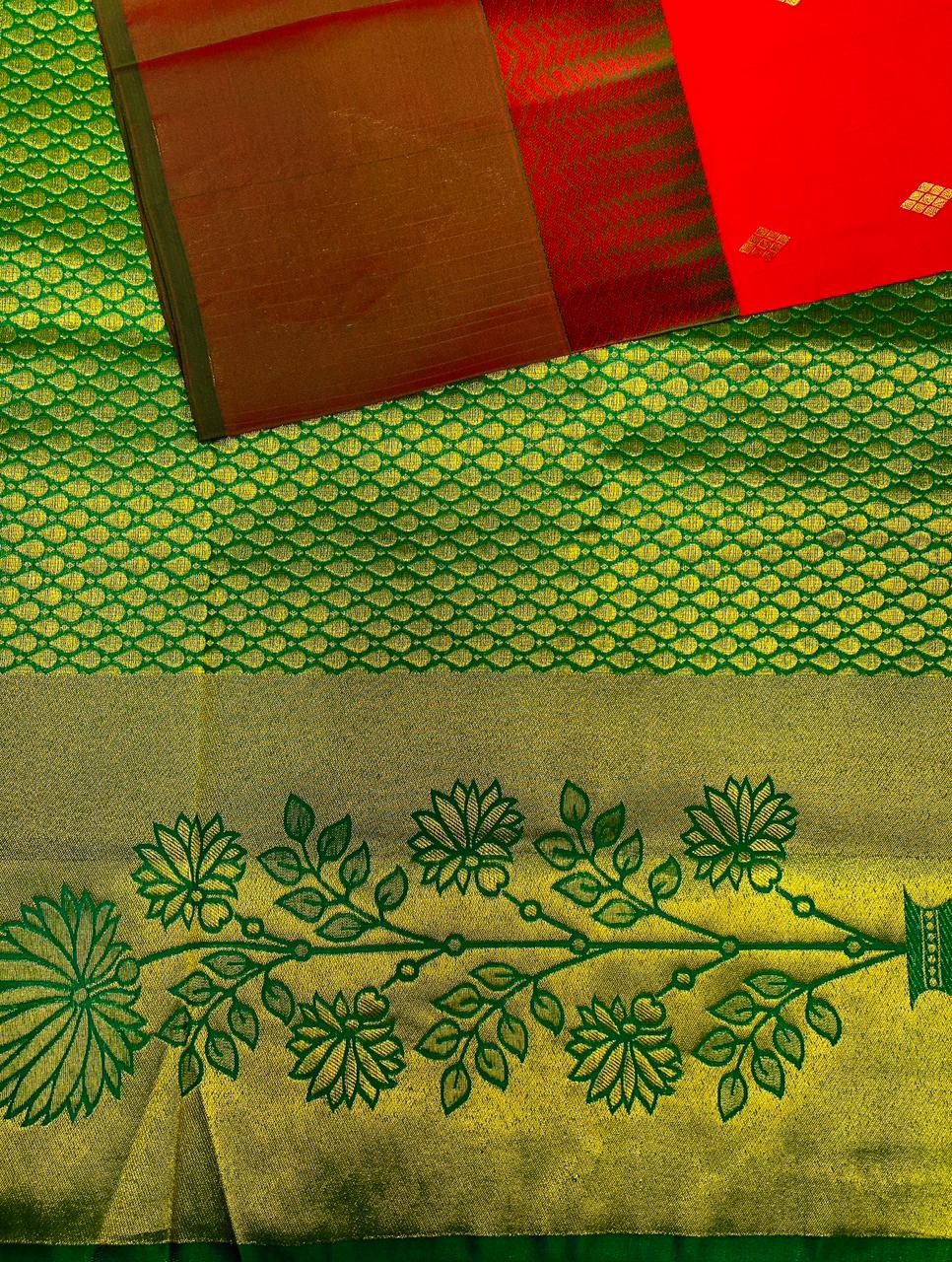 Red and Green Pure Kanchipuram soft Silk saree - PPSILK19