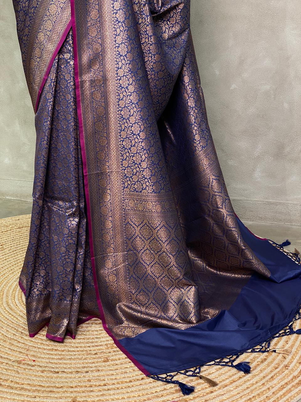 Navy blue Semi katan Banarasi silksaree - PSB07g