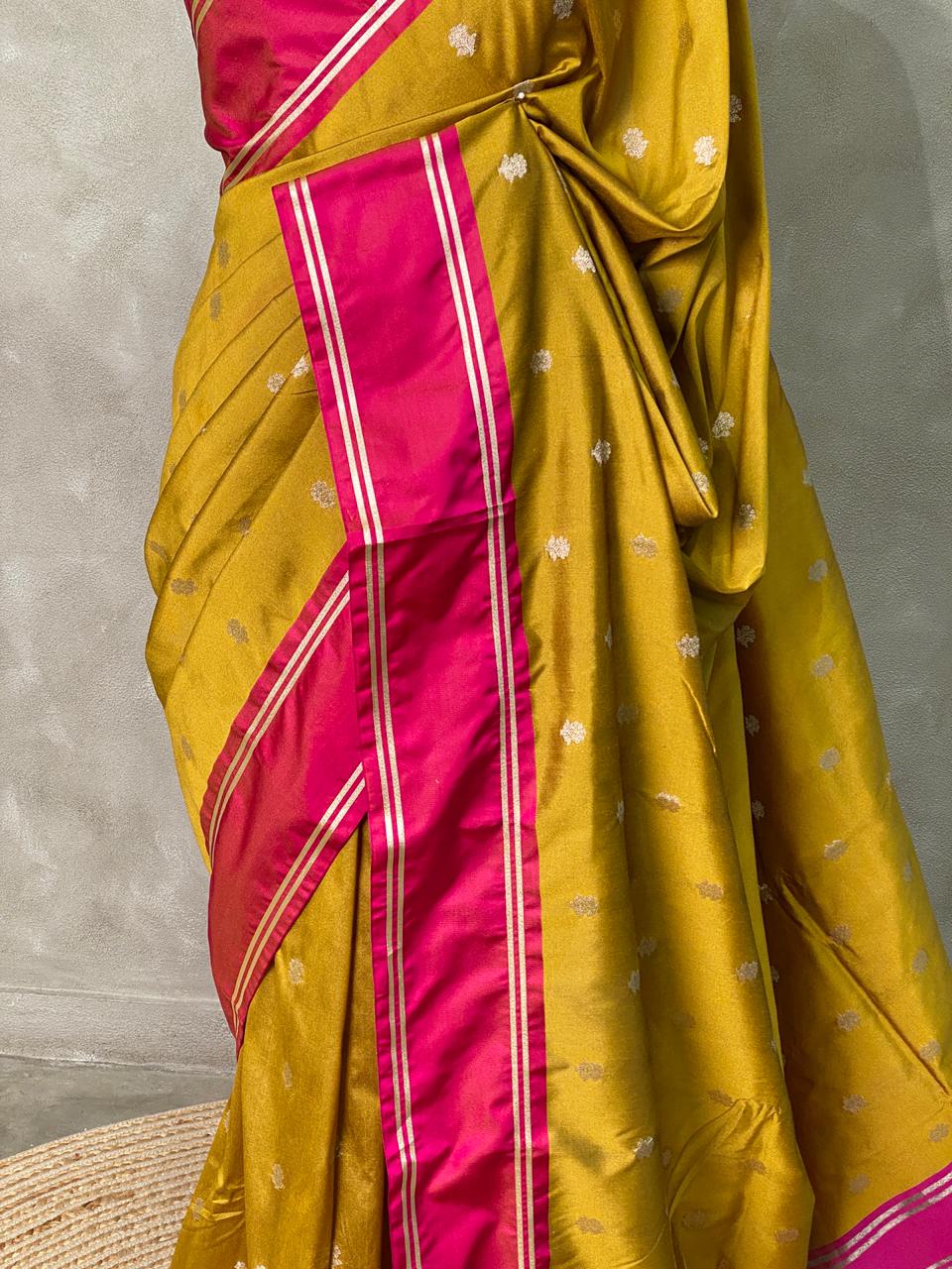Olive Green Banarasi silk saree - PSB0A