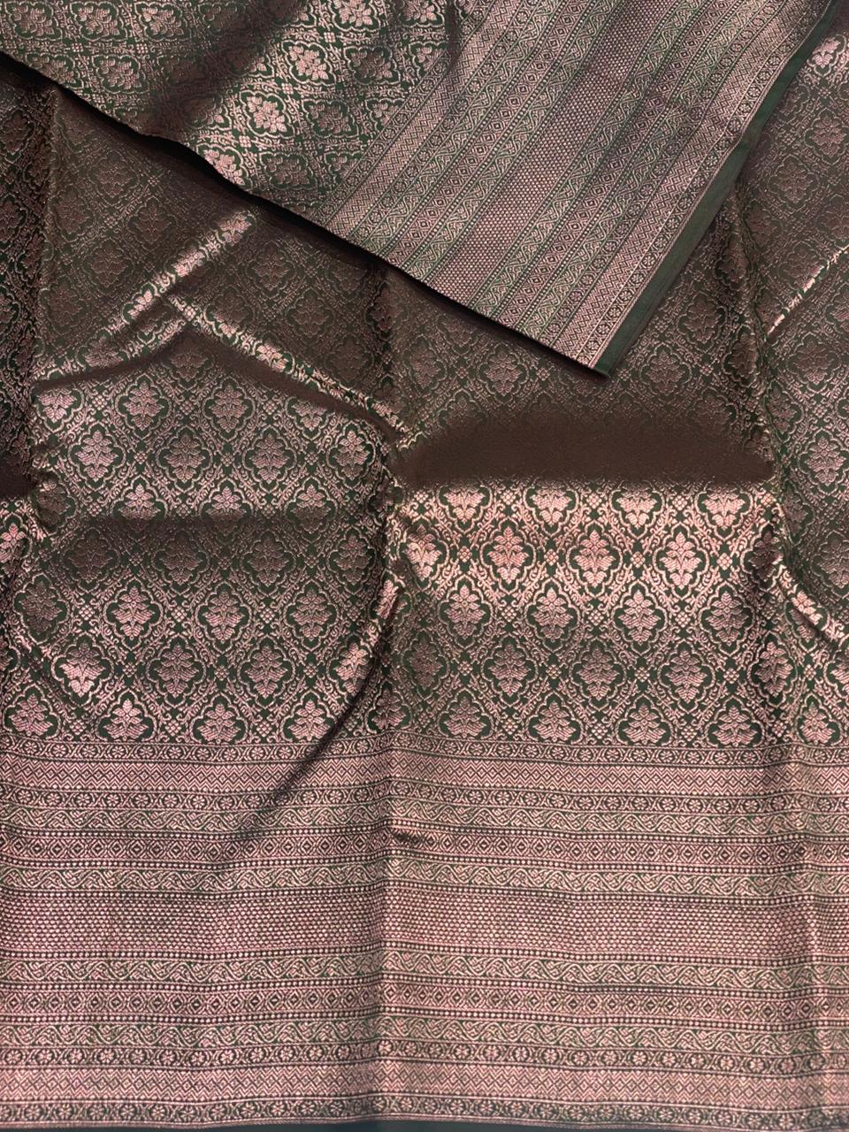Bottle Green Pure Kanchipuram Silk saree - PPURE21A