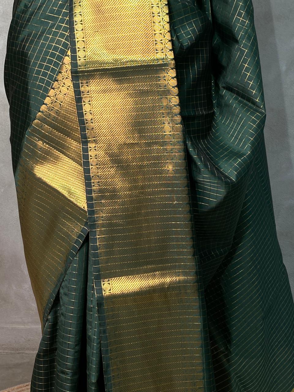 Bottle Green banarasi silksaree - AISHCK1-IH