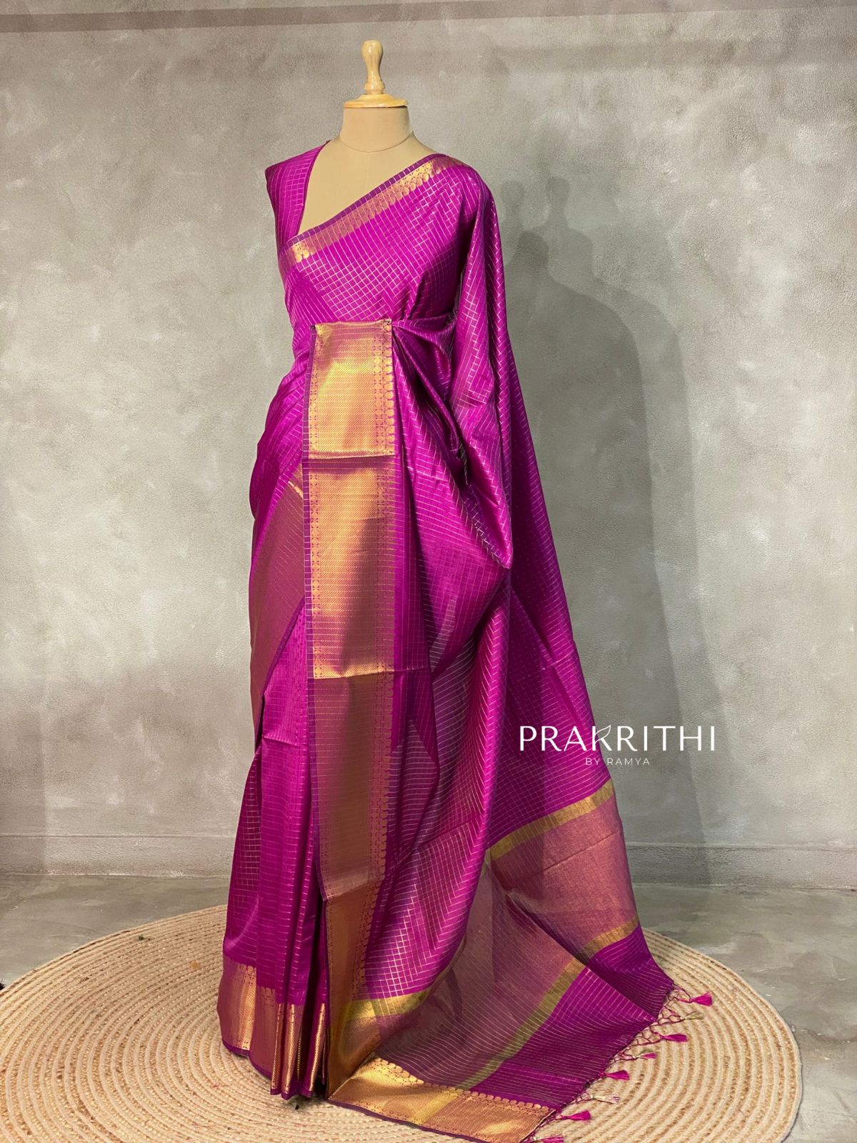 Light wine banarasi silksaree - AISHCK2-IH