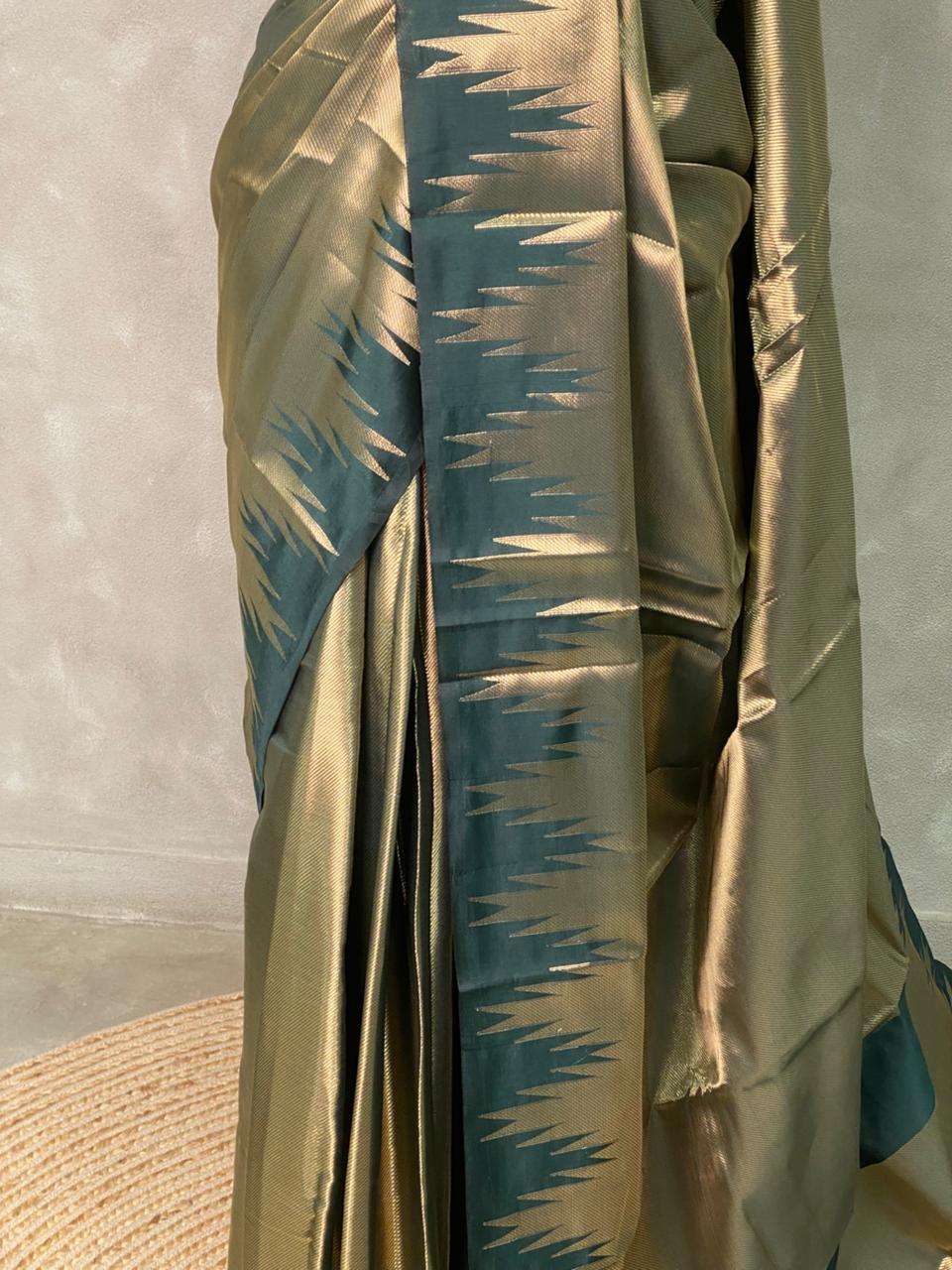Dark Green Temple border brocade banarasi silk saree - PIH31H