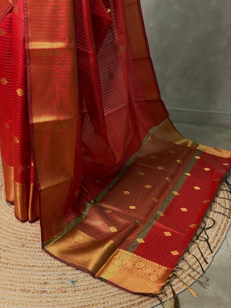 Red banarasi silksaree - AISHCK9I