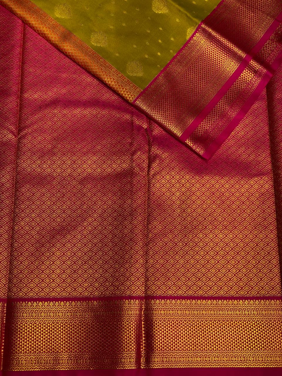 Olive Green and magenta kanchipuram silk saree- PSSR266