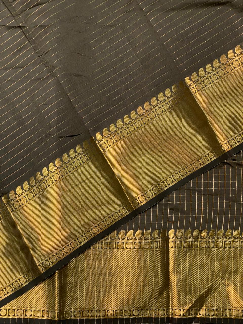 Deep Olive green banarasi silksaree - RUK2E
