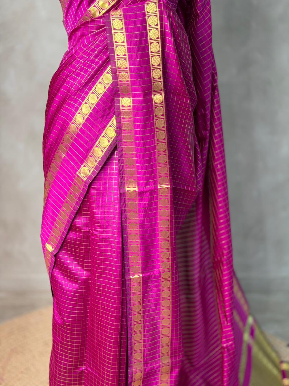 Magenta Semi Banarasi saree - MRN1