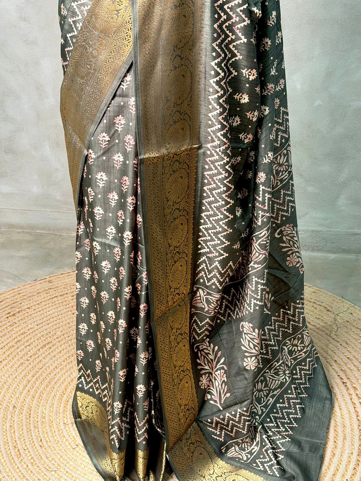 Green Soft Silk Saree - PSSU36