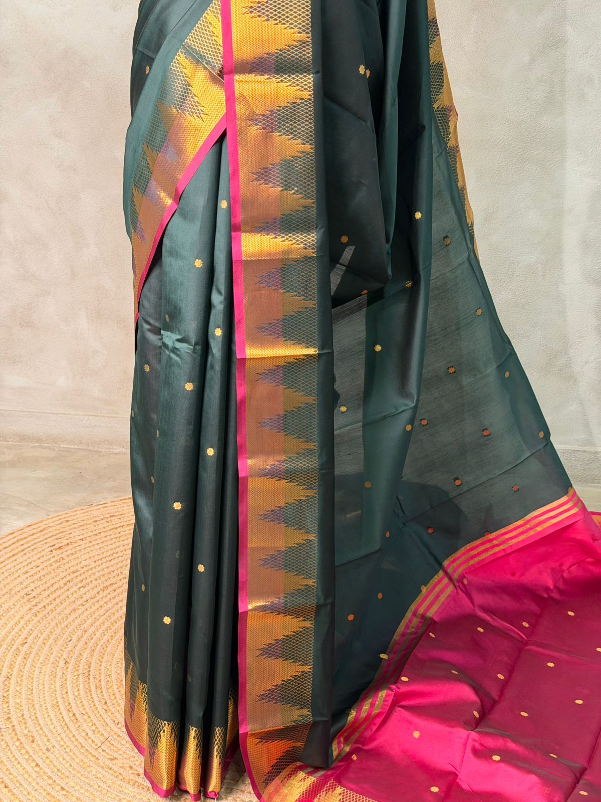 Dark Green and magenta semi kanchipuram soft silk saree - PSSN159