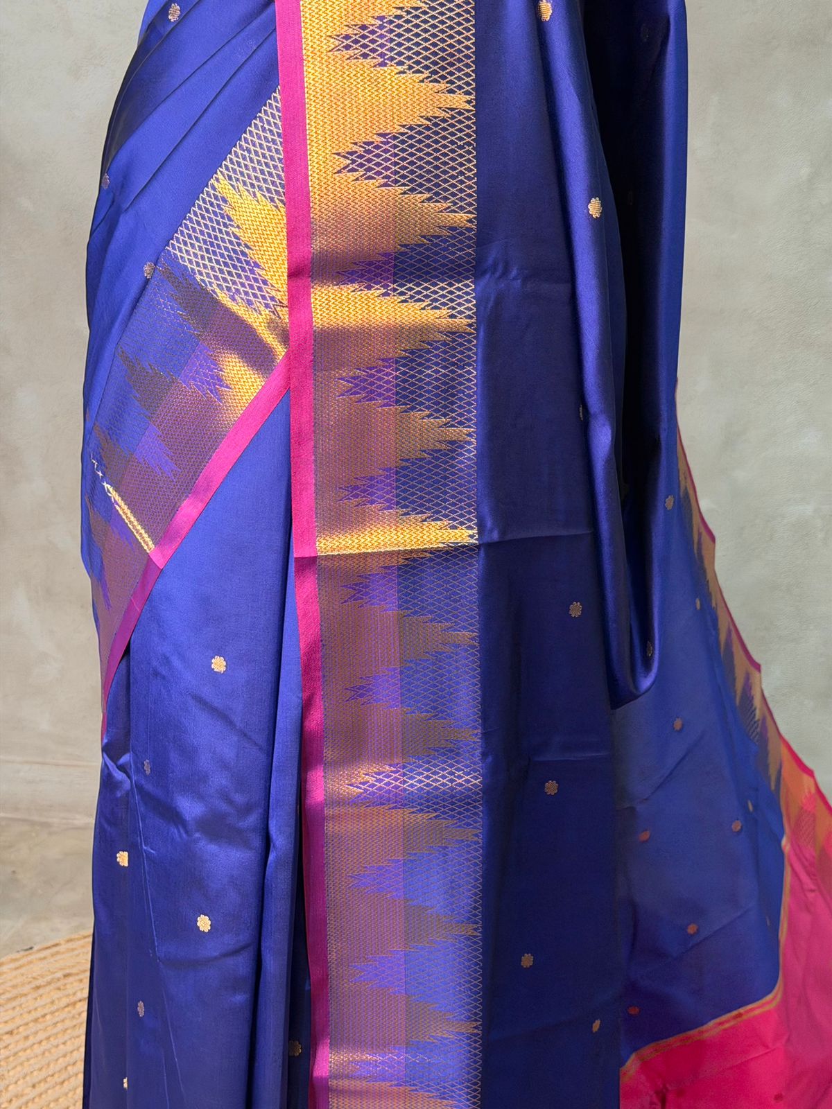 Dark Blue and magenta semi kanchipuram soft silk saree - PSSN160