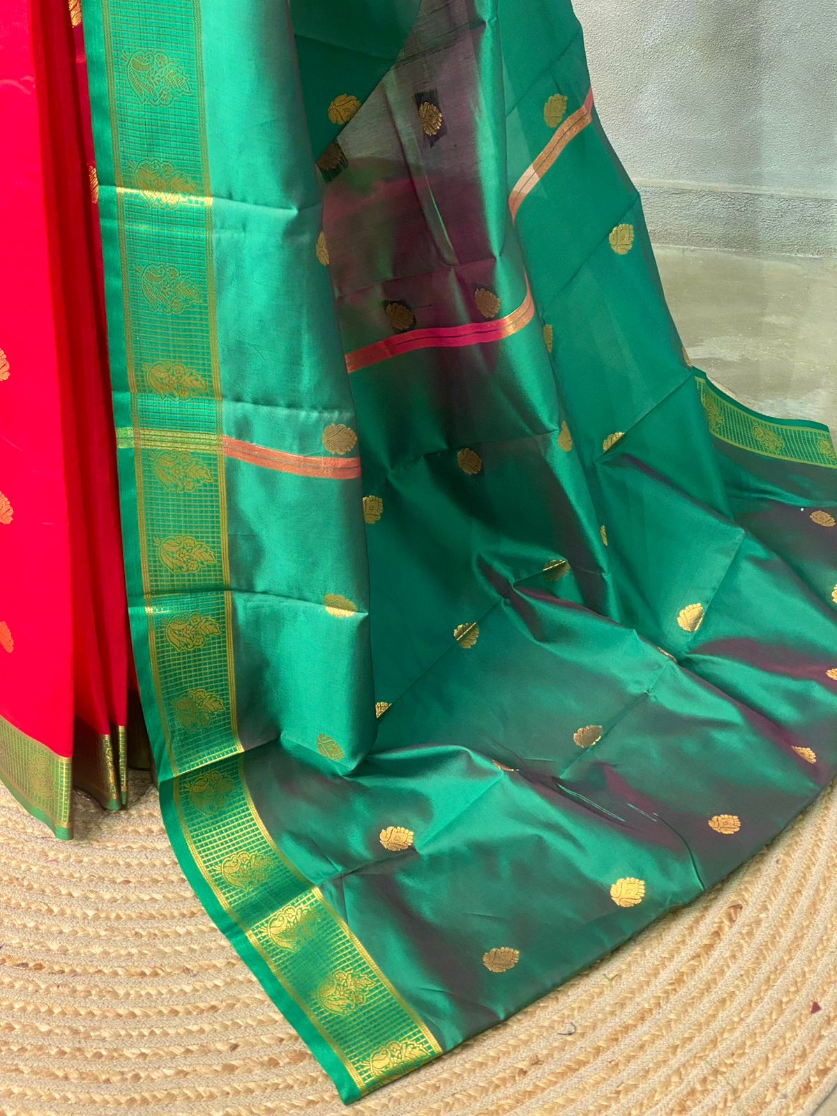 Red and green semi kanchipuram soft silk saree - PSSN167
