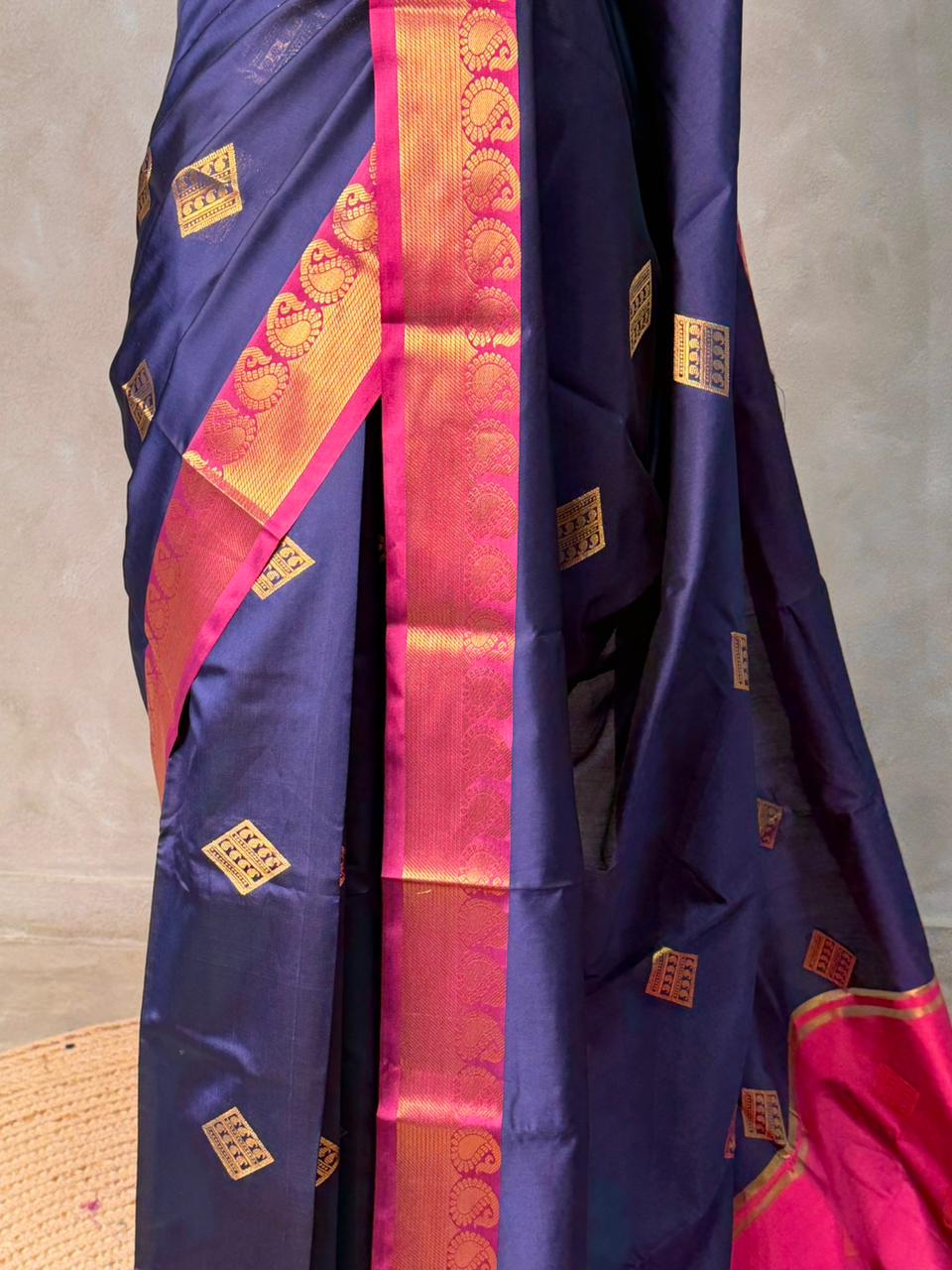 Dark Blue and magenta semi kanchipuram soft silk saree - PSSN171