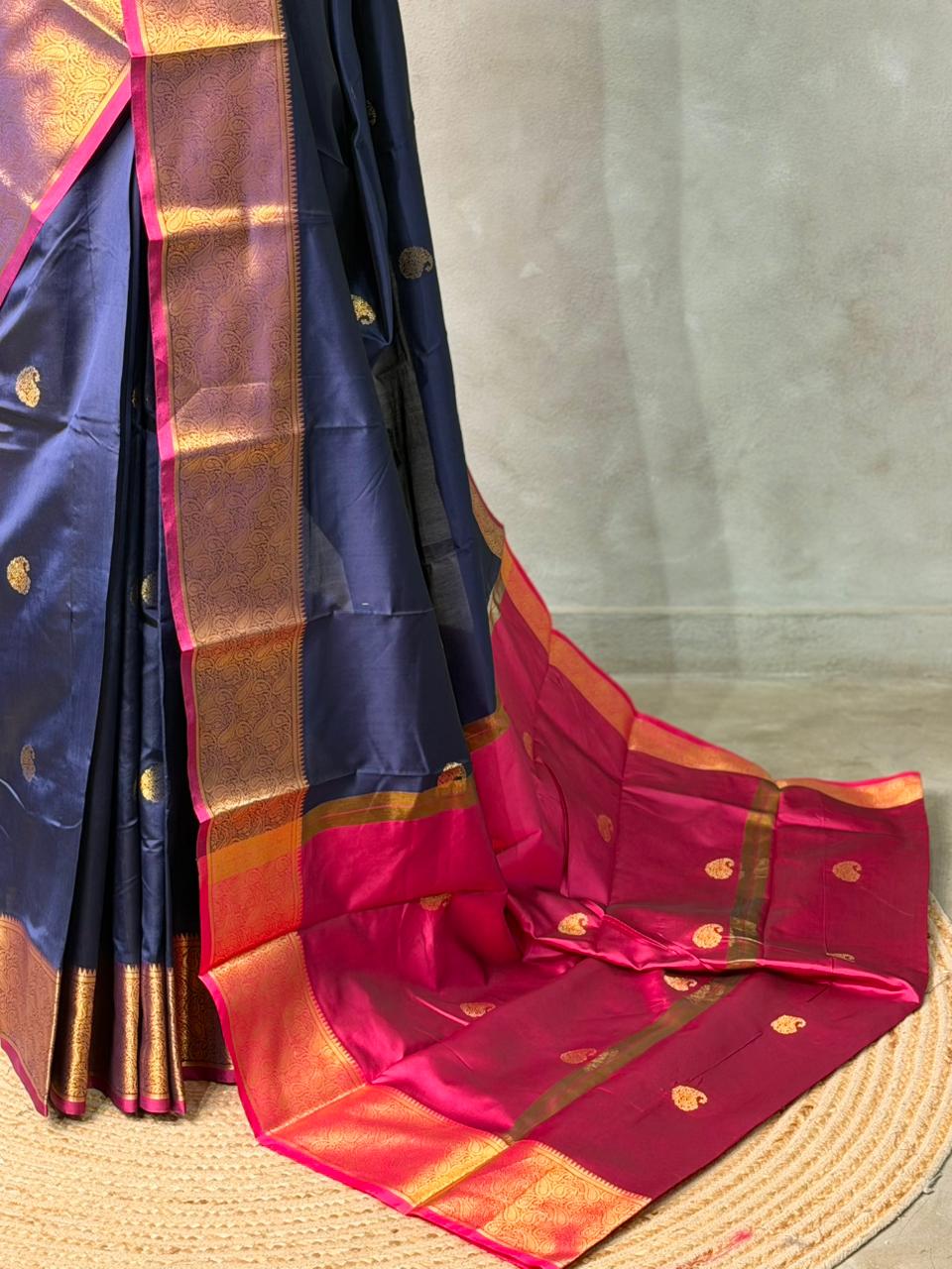 Blue and Magenta semi kanchipuram soft silk saree - PSSN197