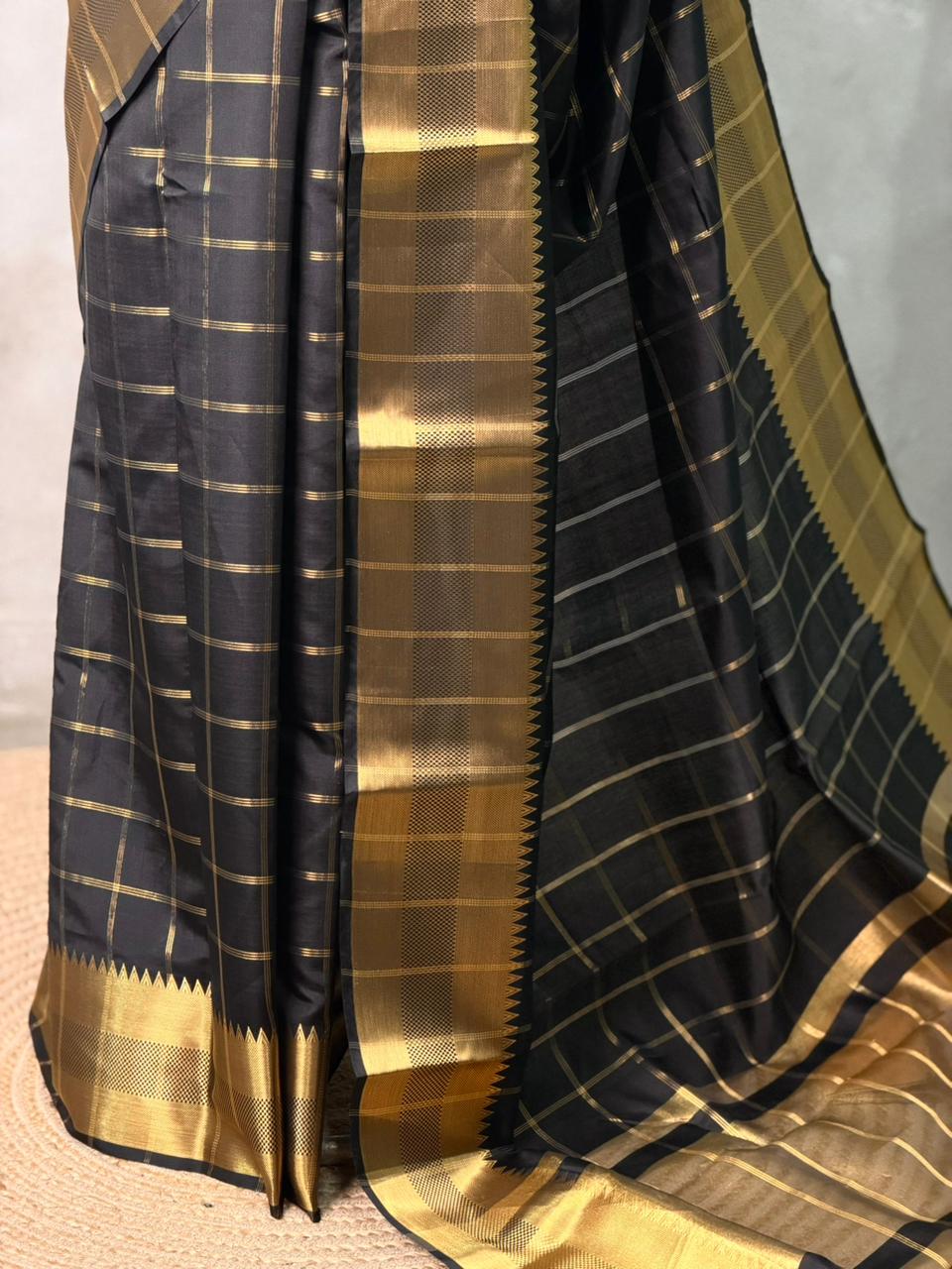 Black semi Banarasi silk saree -RUK44B