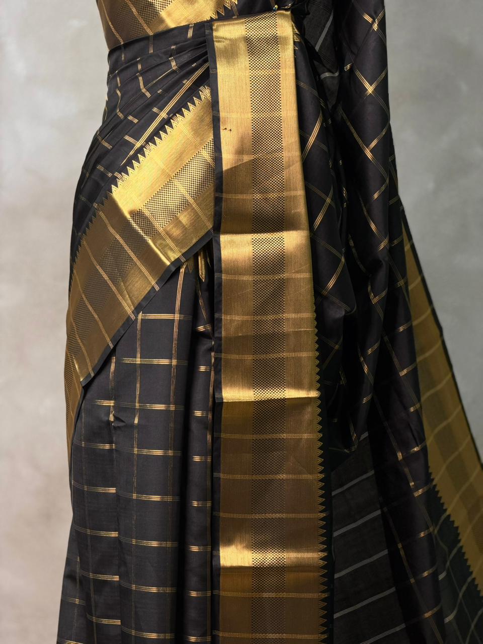 Black semi Banarasi silk saree -RUK44B