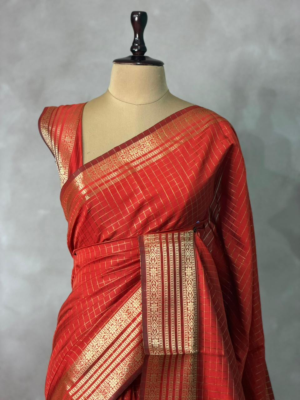 Maroon semi banarasi saree -PIH22E