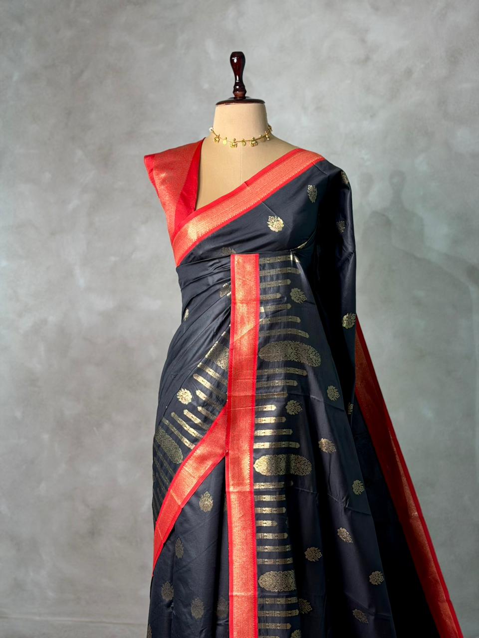 Black and Red blue silk saree - PBR24C