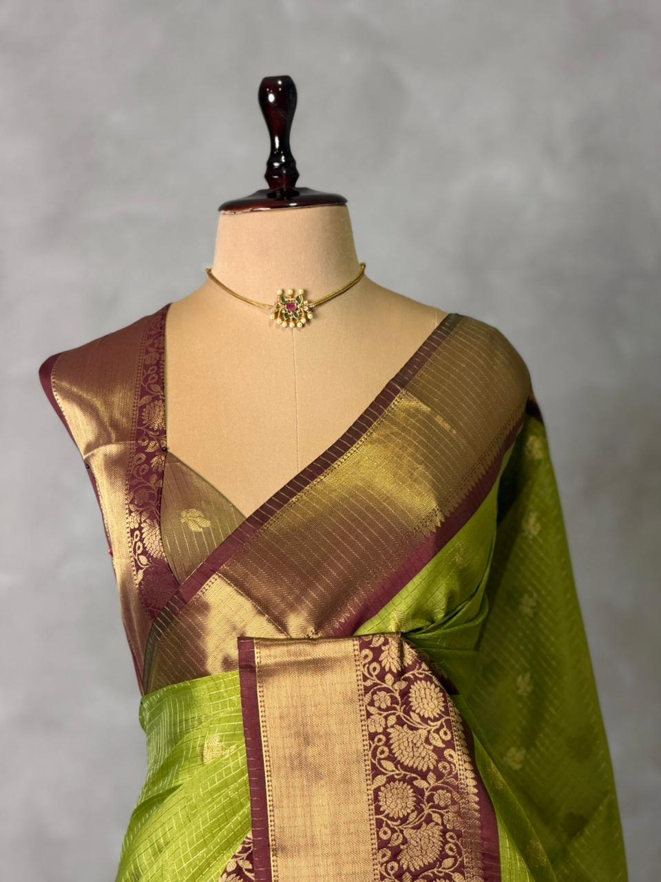 Green and maroon banarasi silksaree -LZ9A