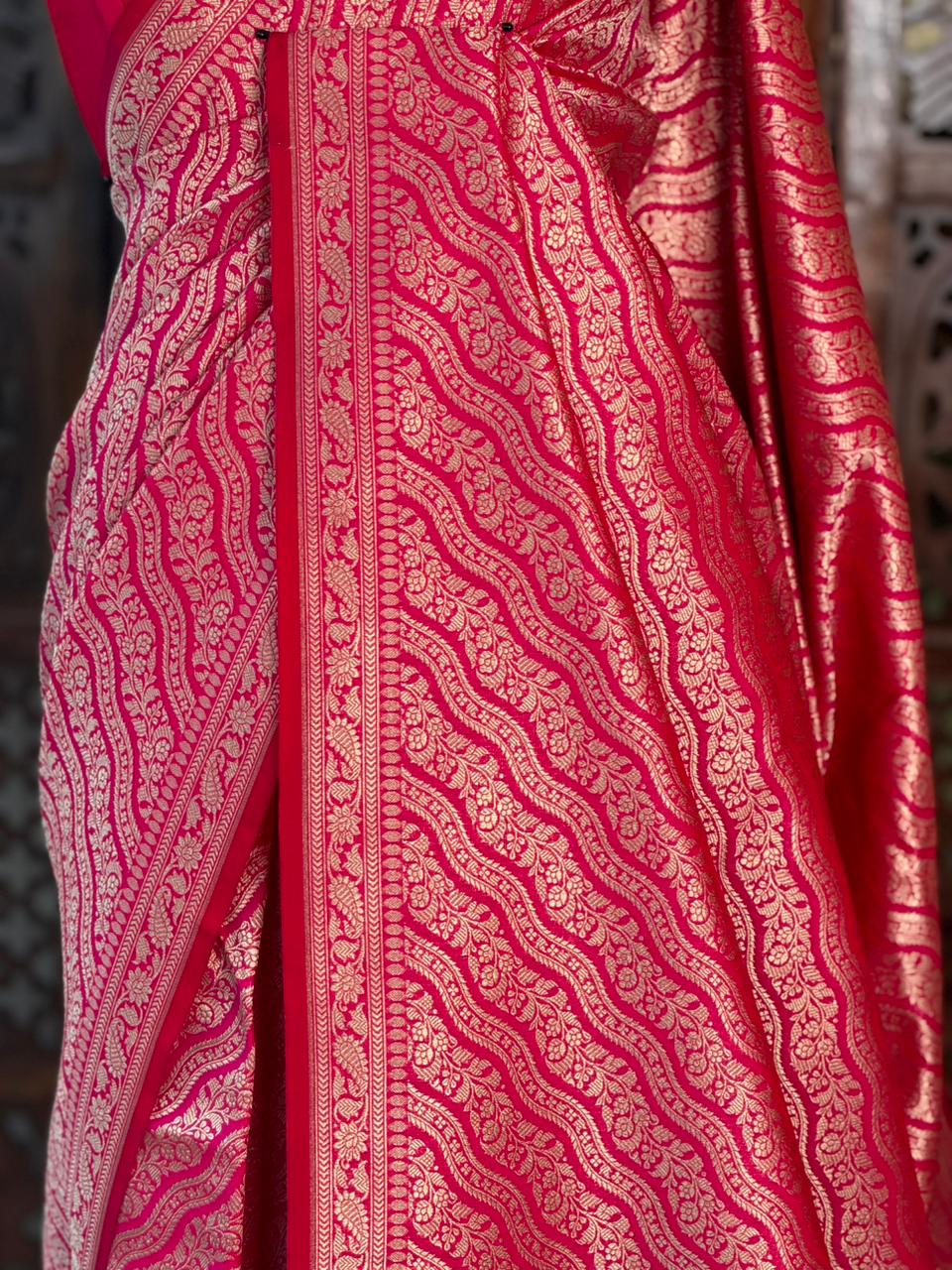 Rani pink Katan Banarasi silk saree - RAZ3G