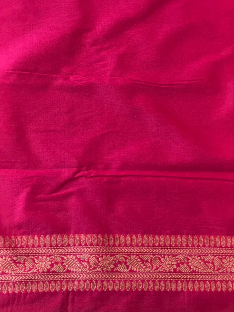 Rani pink Katan Banarasi silk saree - RAZ3G