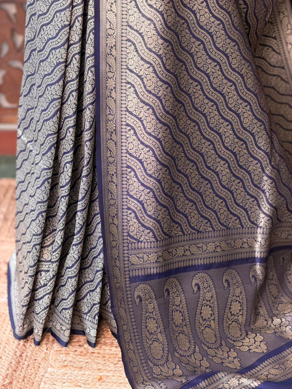 Deep blue Katan Banarasi silk saree - RAZ3I