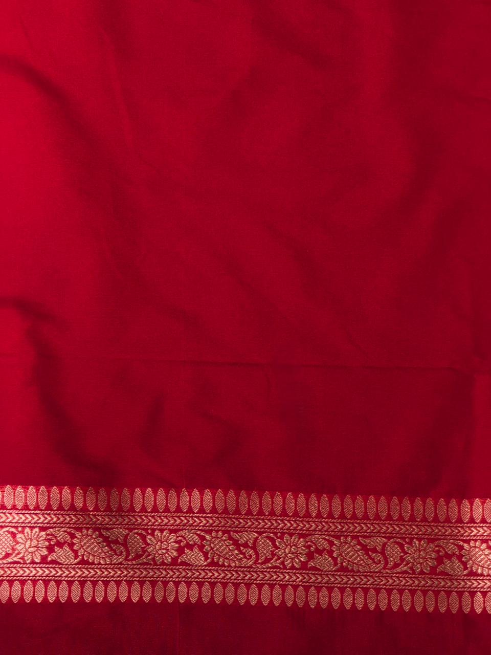 Red Katan Banarasi silk saree - RAZ3L