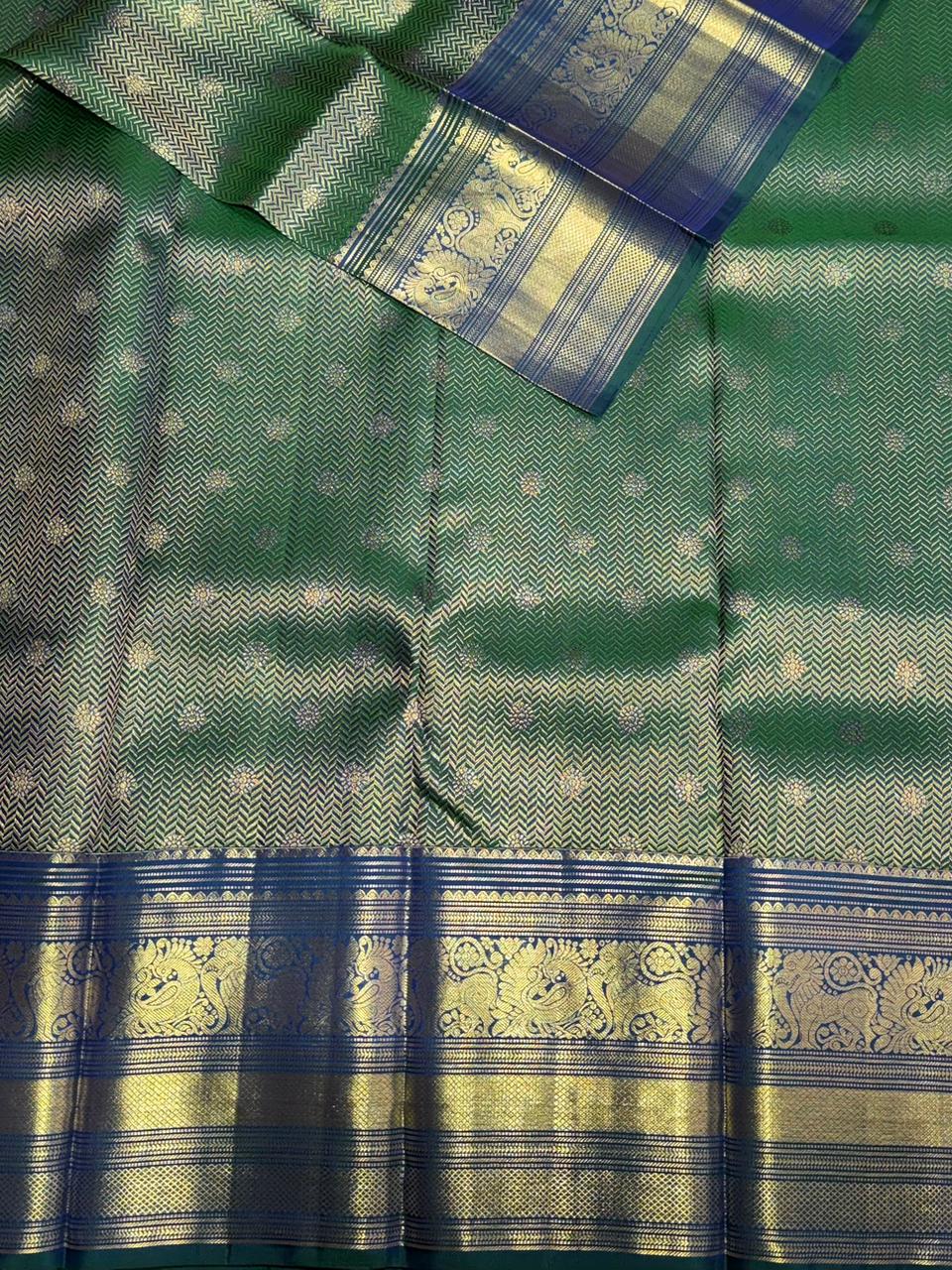 Peacock blue pure zari Kanchipuram Silk saree - PPURE92