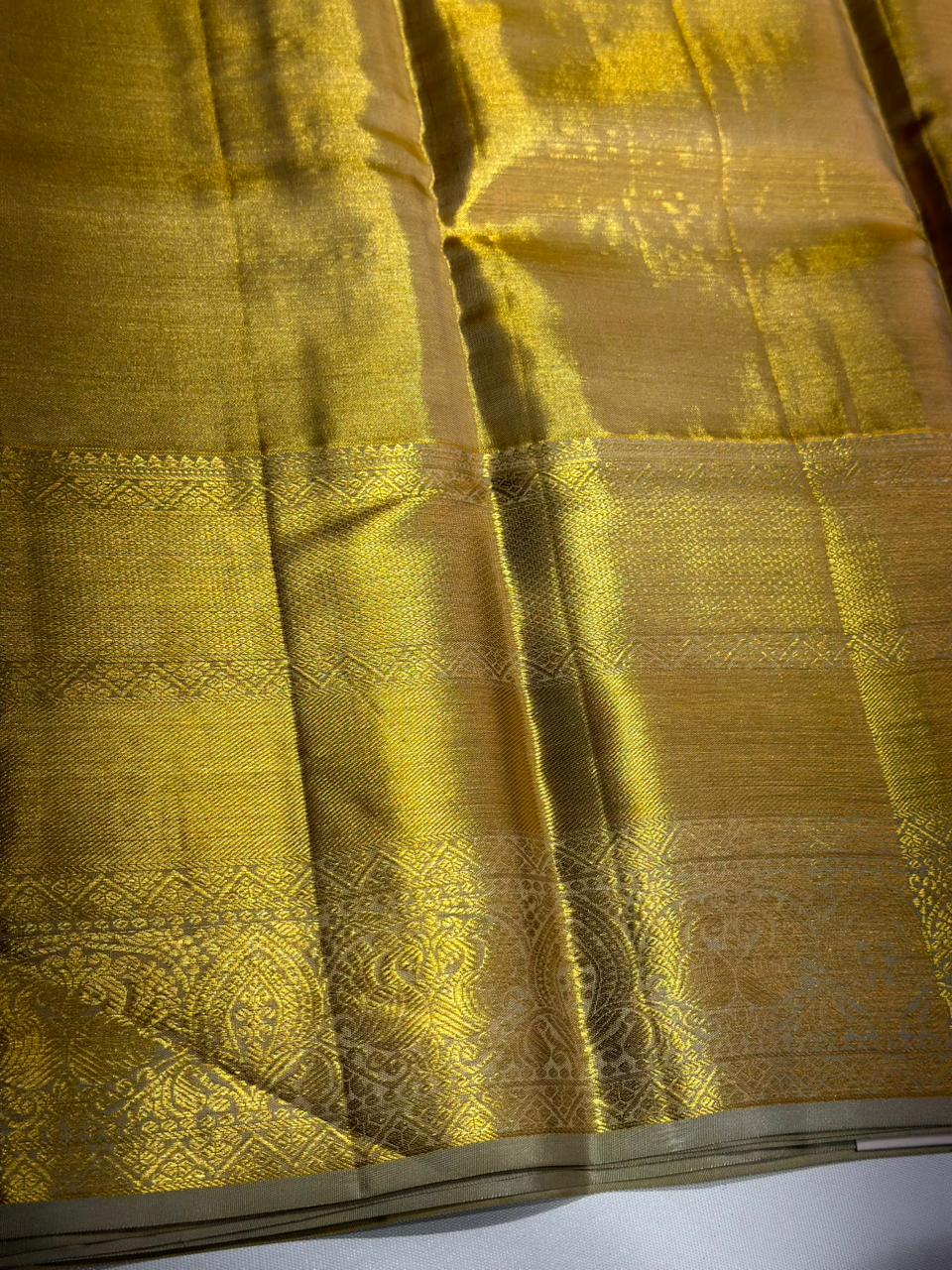 Gold tissue pure Kanchipuram Silk saree - PPURE103