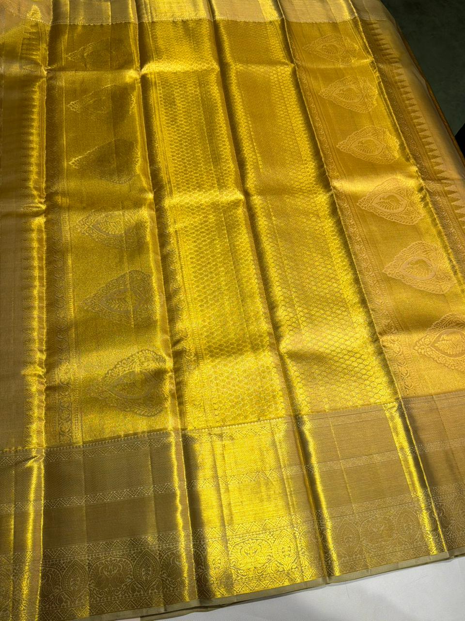 Gold tissue pure Kanchipuram Silk saree - PPURE103