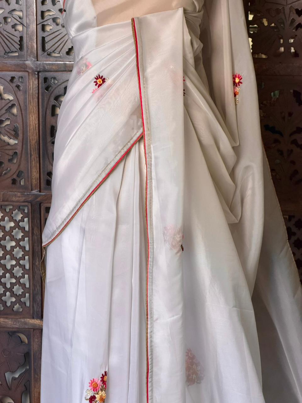 Nude shade soft muslin saree : PBR52H