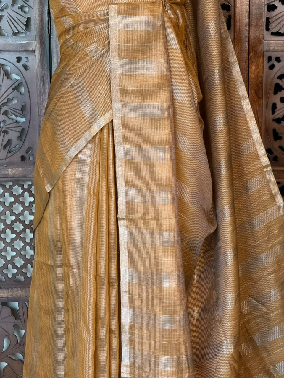 Gold Jute Tissue saree- PBR61B