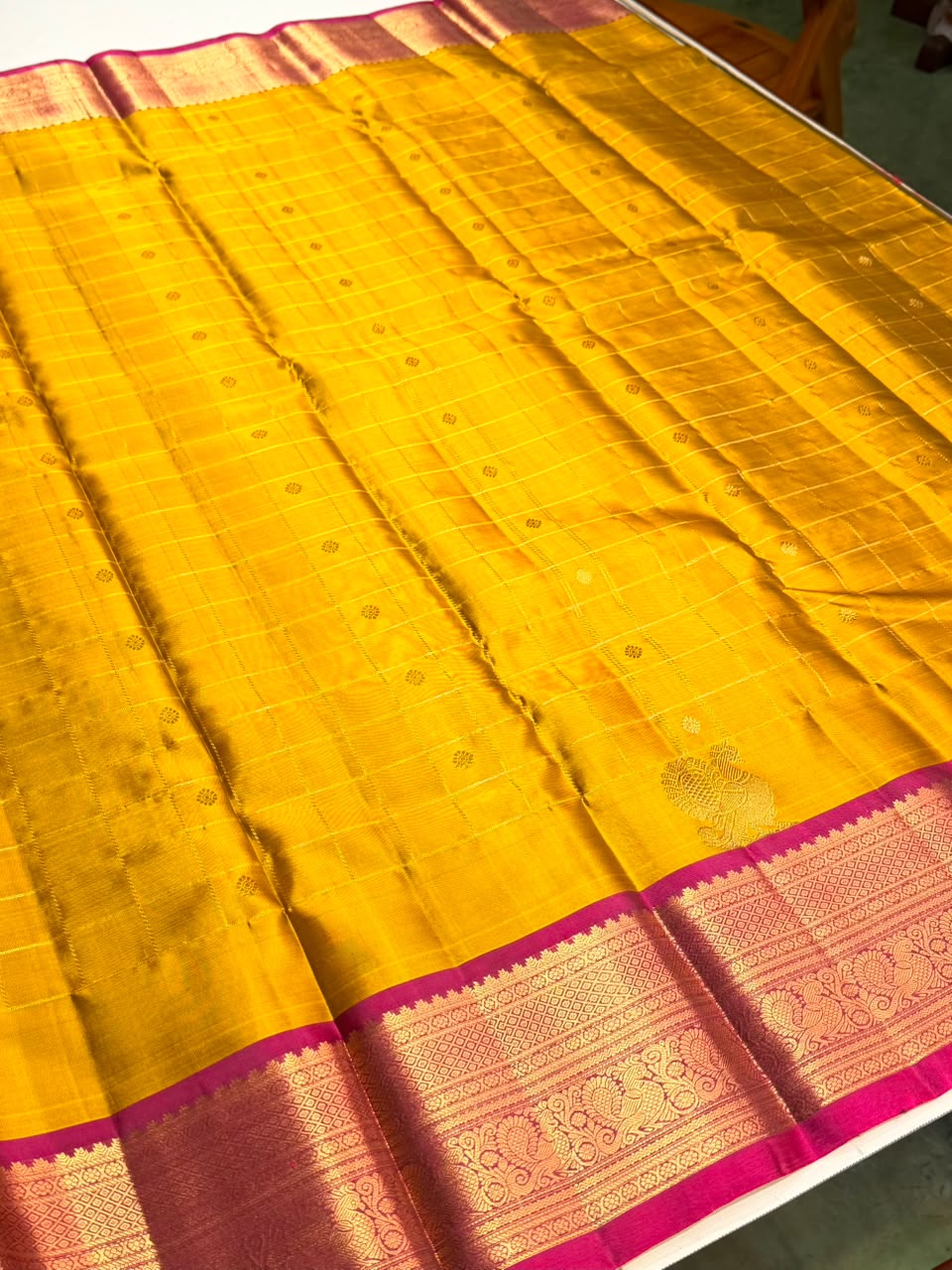 Olive green and magenta Pure Vintage Kanchipuram Silk saree - PPURE110
